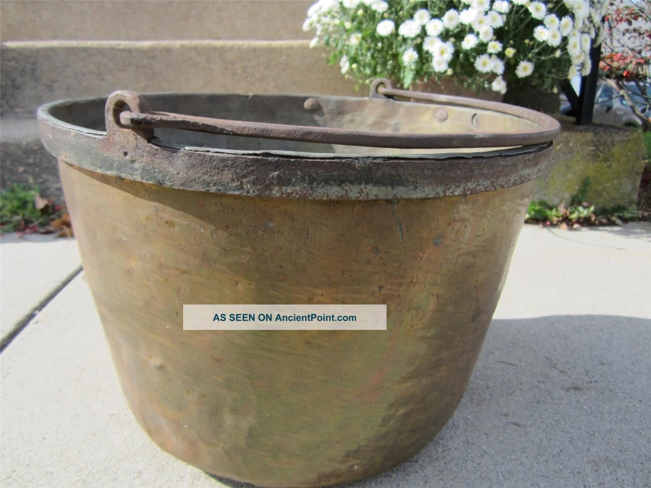 Early 19th Century Hand Hammered Brass Kettle W/ Iron Band - Metalware photo