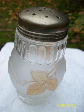 Antiique Frosted And Clear Glass Sugar Shaker Epg photo