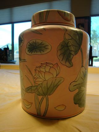 { Display Quality } Handpainted In Macau Porcelain Large Vase With Closure photo