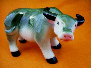 Traditional Chinese Painting Style Porcelain Bull Cow Figurine Statuette photo