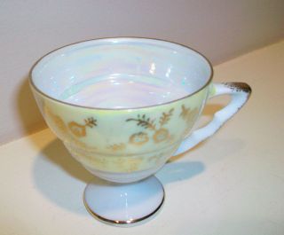 Japan Iridescent Cream Yellow White Gold Footed Tea Cup photo