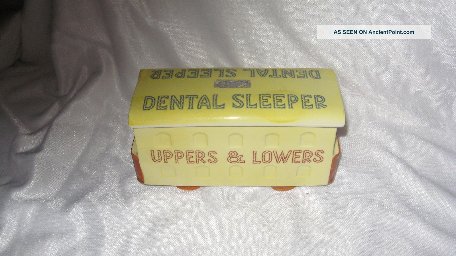 Bradley 1963 Dental Sleeper Car Very Rare Figurines photo