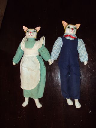 Ceramic/porcelain Cats - Meow photo