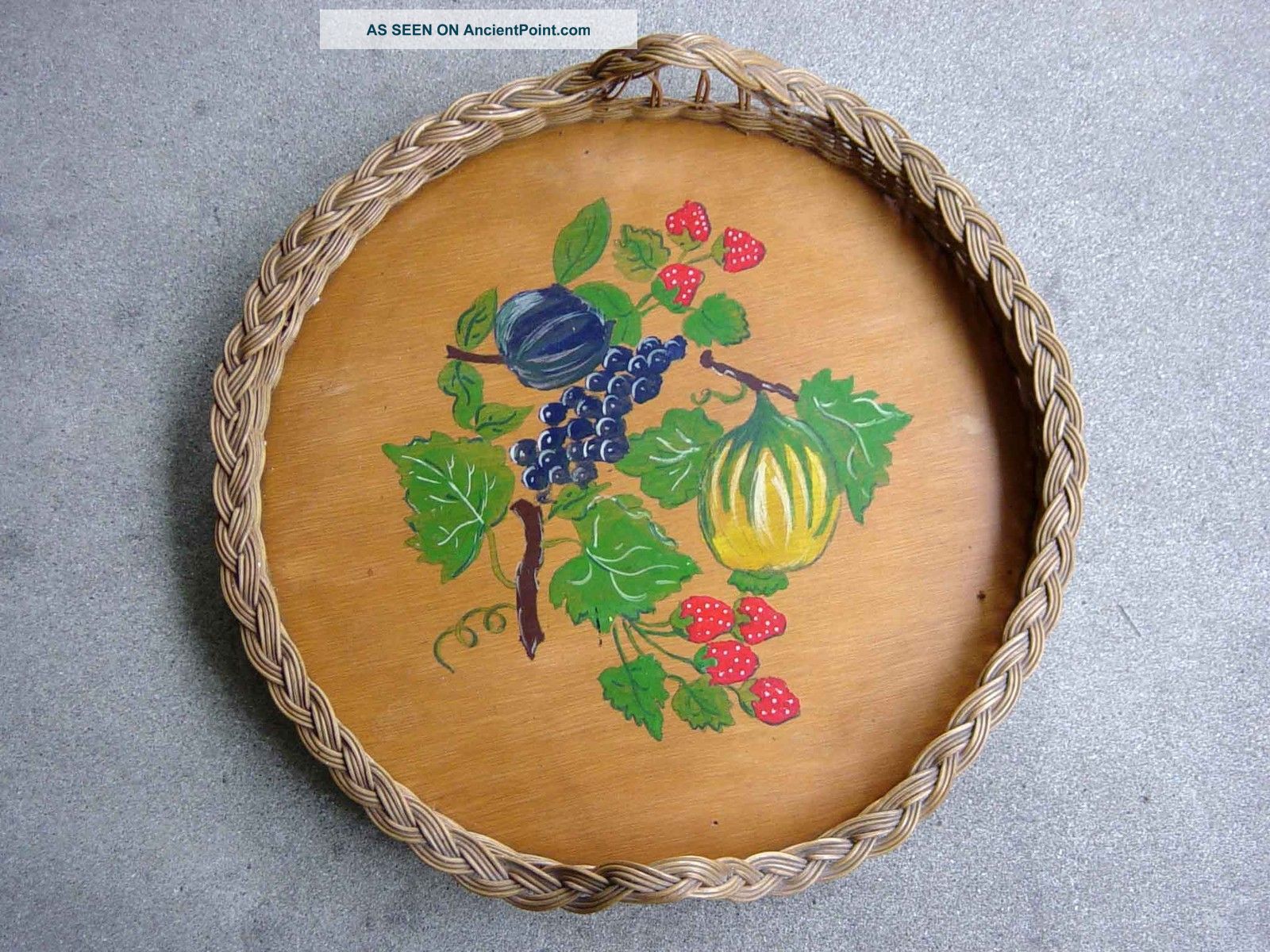 Large Antique Wicker & Wood 17 