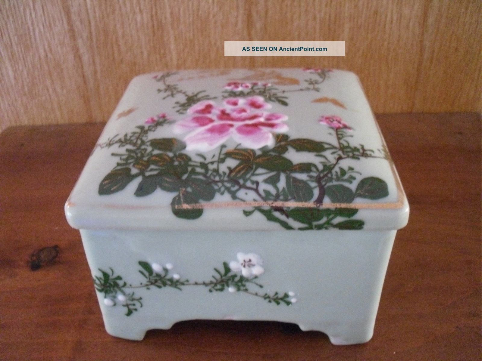 Hand Painted Antique Porcelain Jewelry Box (two Peices) Other photo