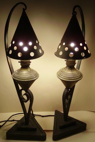 Antique Wrought Iron Art Deco Mid - Century Triangle Base Table Lamp Light Fixture photo
