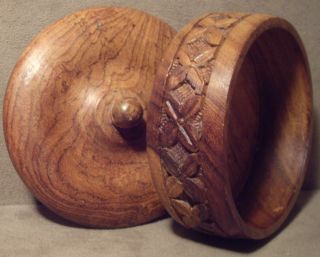 Extra Hand Crafted / Tooled Hard Wood Round Covered Shaving Soap Bowl photo