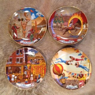The Greatest Show On Earth Plate Collection photo