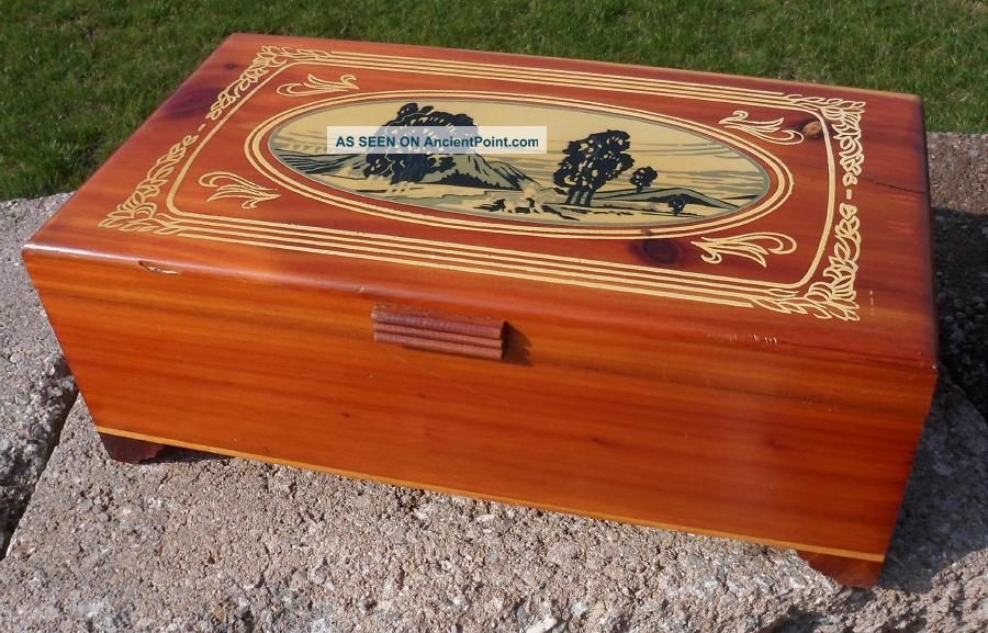 Vtg Decaled Cedar Box Landscape Scene Trinket Jewelry Condition Boxes photo