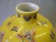 Rare Chinese Export Yellow Ground Big Vase With Butterflies Compotes photo 1