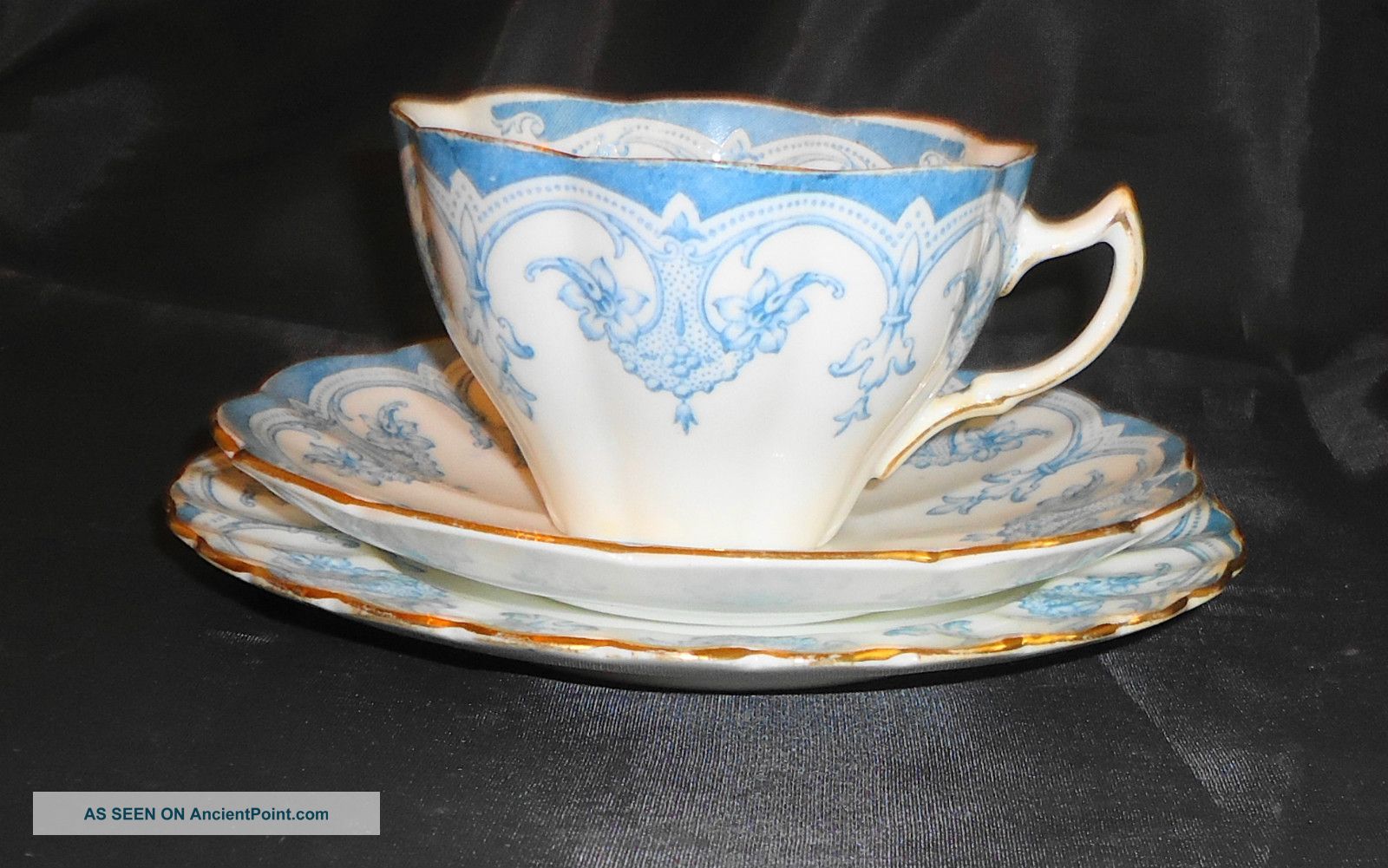 Impressive English 3 - Piece Cup & Saucers Gorgeous Blue Trio Tuscan Cups & Saucers photo