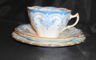 Impressive English 3 - Piece Cup & Saucers Gorgeous Blue Trio Tuscan photo