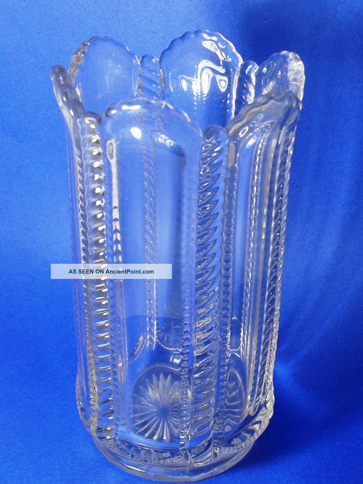 Set Of 2 Vintage Glass Items - 7 