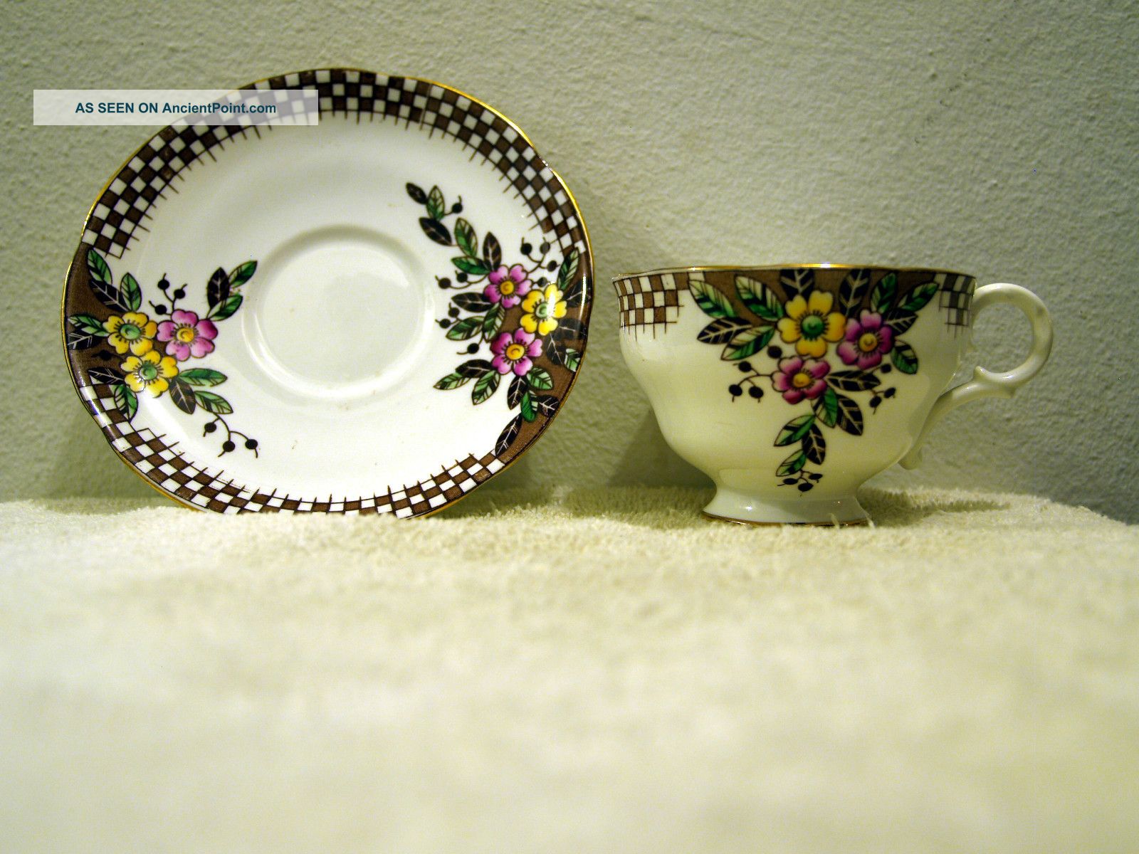 Adderley 1789 Bone China Made In England Cups & Saucers photo