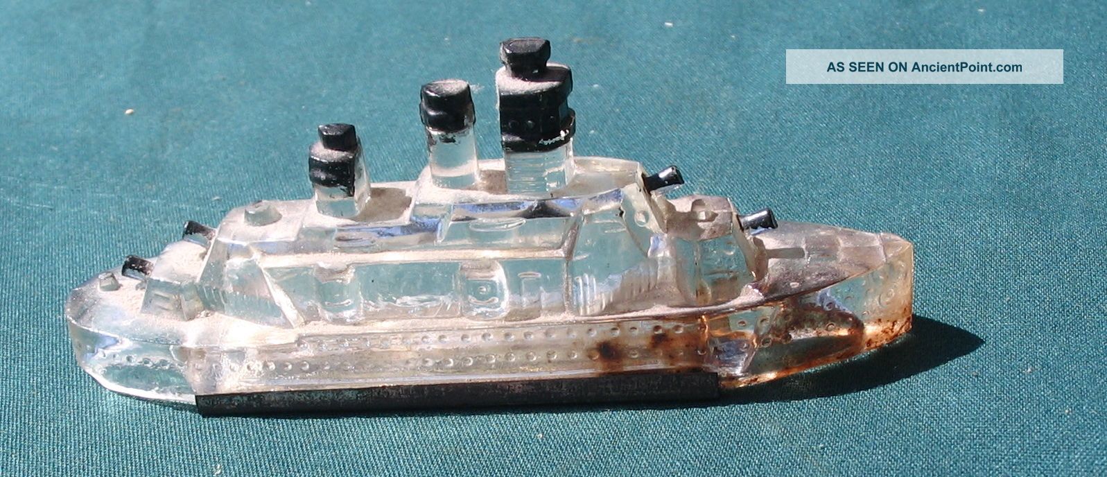 Old Ww11 Victory Glass Battleship Ship Candy Pellets Container 10.  99 N/r Other photo