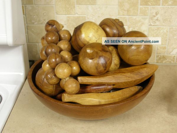 Vintage wooden fruits bowl.