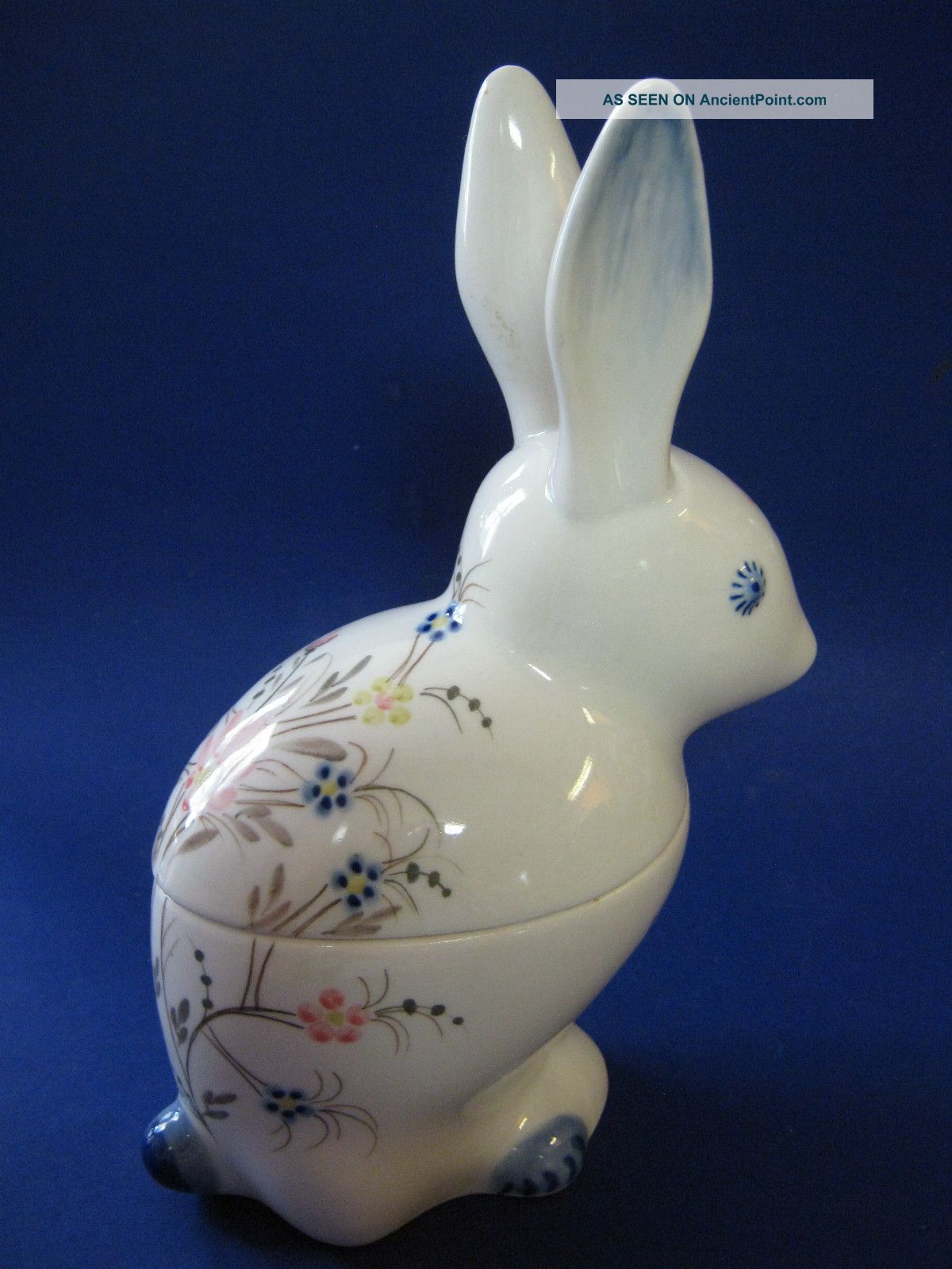 Viana Do Castelo Portugal Porcelain Covered Rabbit Dish Figurines photo