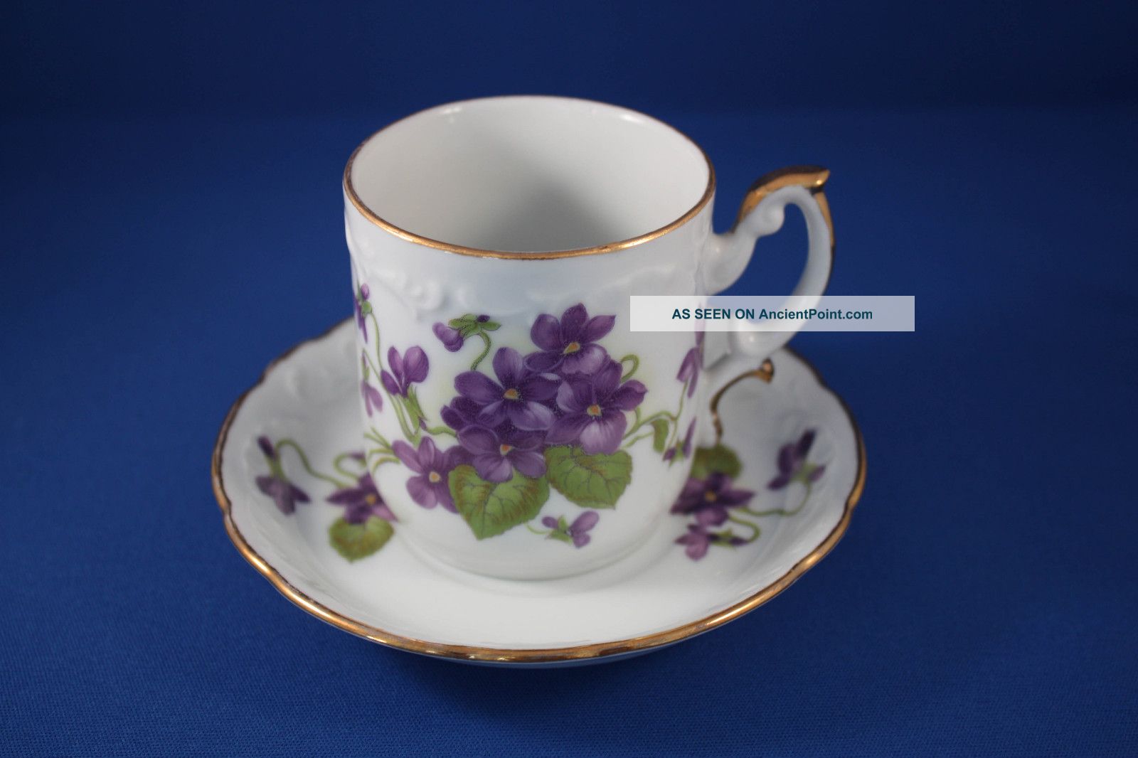 Liscott Mom Teacup & Saucer - Tea Cup & Plate In Great Shape - Perfect Gift Cups & Saucers photo