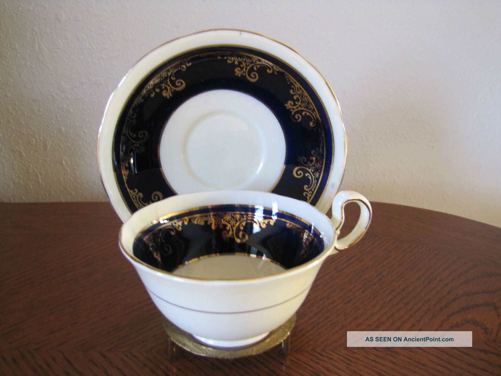 Aynsley Tea Cup & Saucer Cobalt Blue & Heavy Gold Gilding Teacup Stunning Cups & Saucers photo