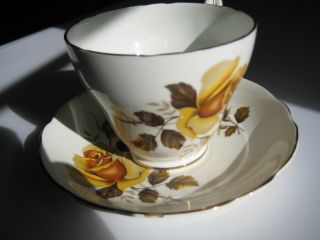 Vtg Regency English Bone China Cup And Saucer - Made In England photo