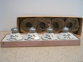 Vintage Asian Themed Set Of 4 Salt & Pepper Shakers Made In Japan Cork Plug photo