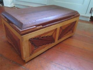 Old Inlaid Wood Tramp Arts & Crafts Storage Trunk Jewelry Trinket Box photo