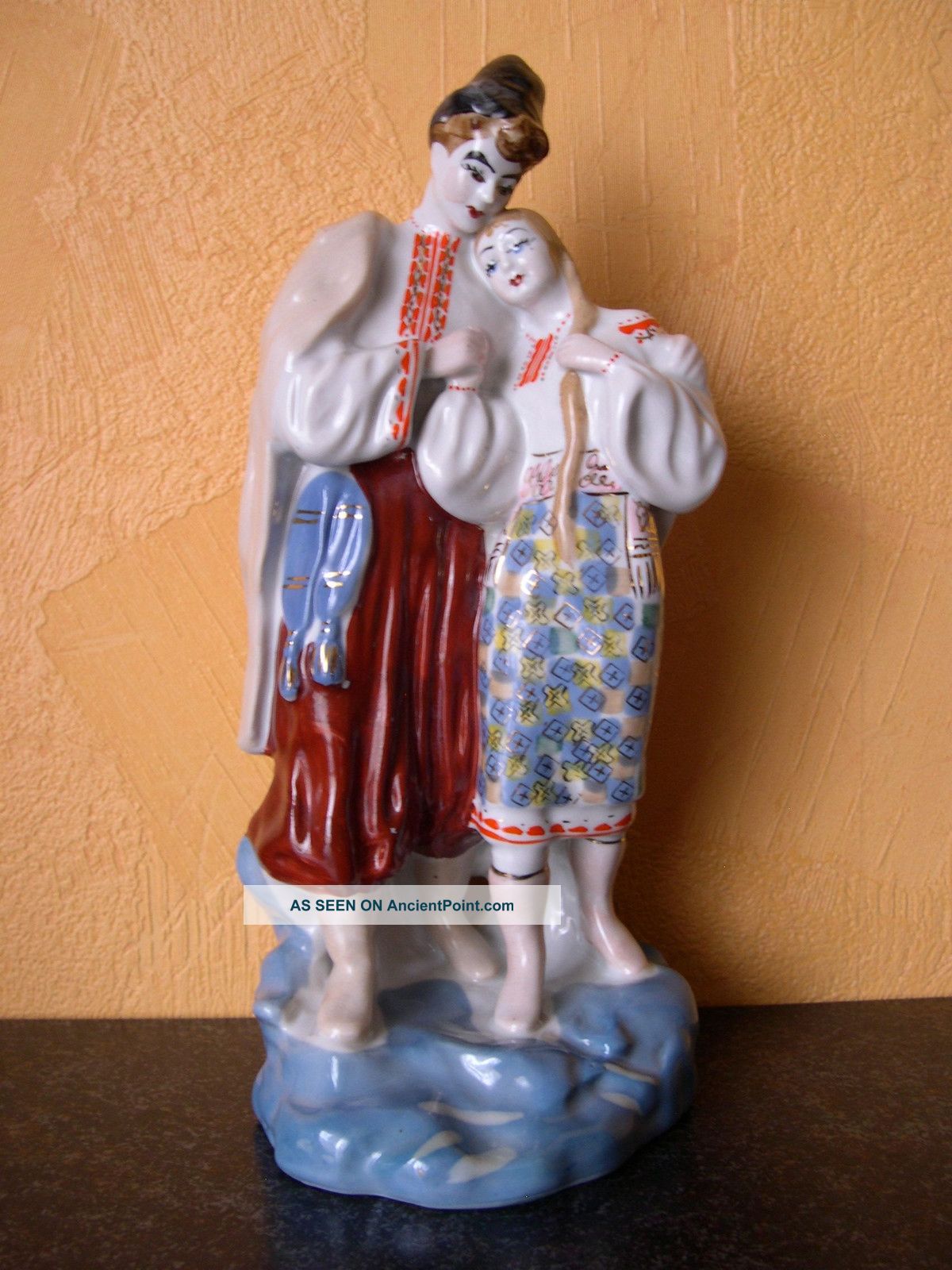 Porcelain Figurine Of The Ussr - The Ideal State Figurines photo