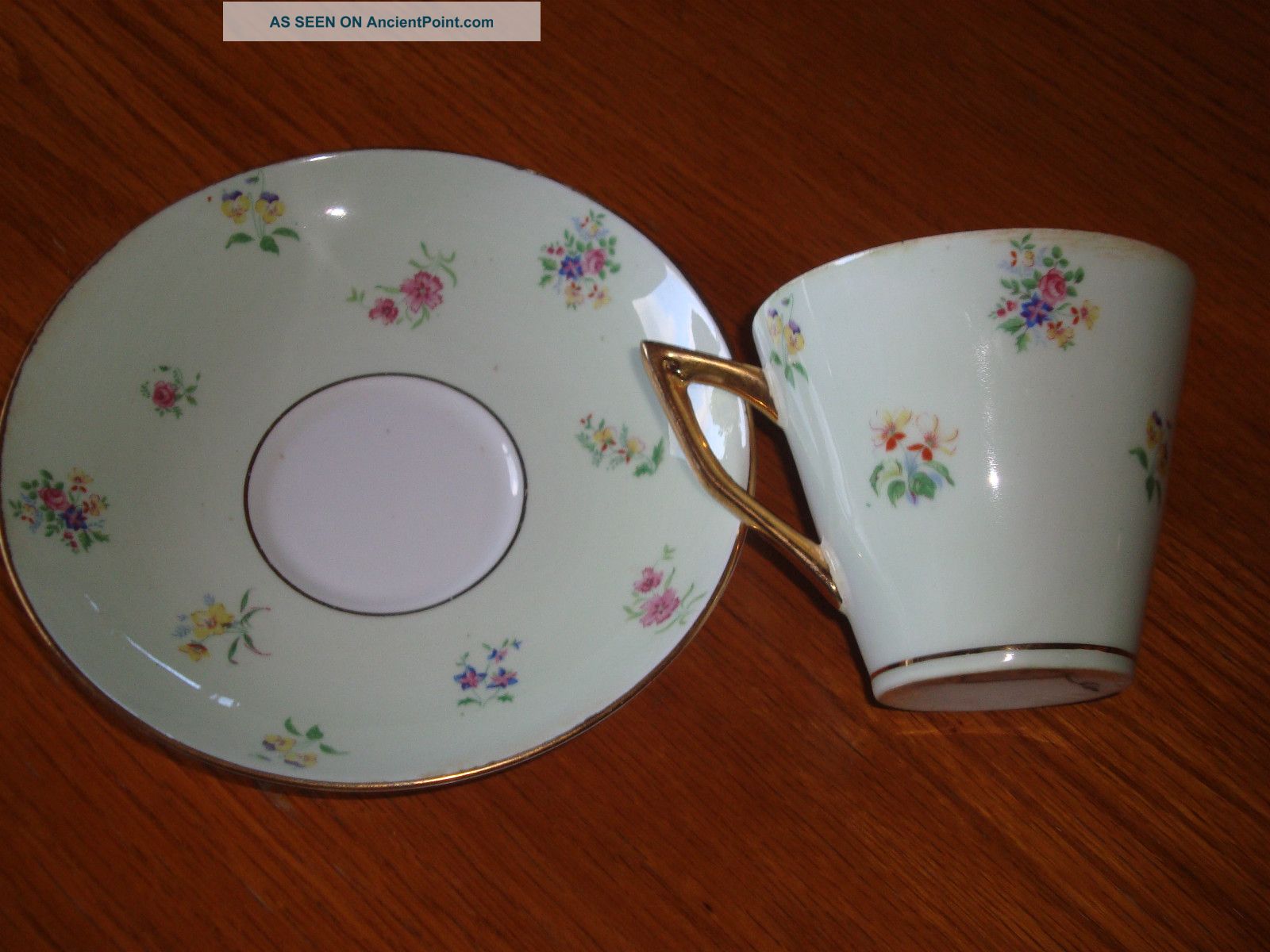 Vanderwood Bone China Cup And Saucer Made In England Cups & Saucers photo