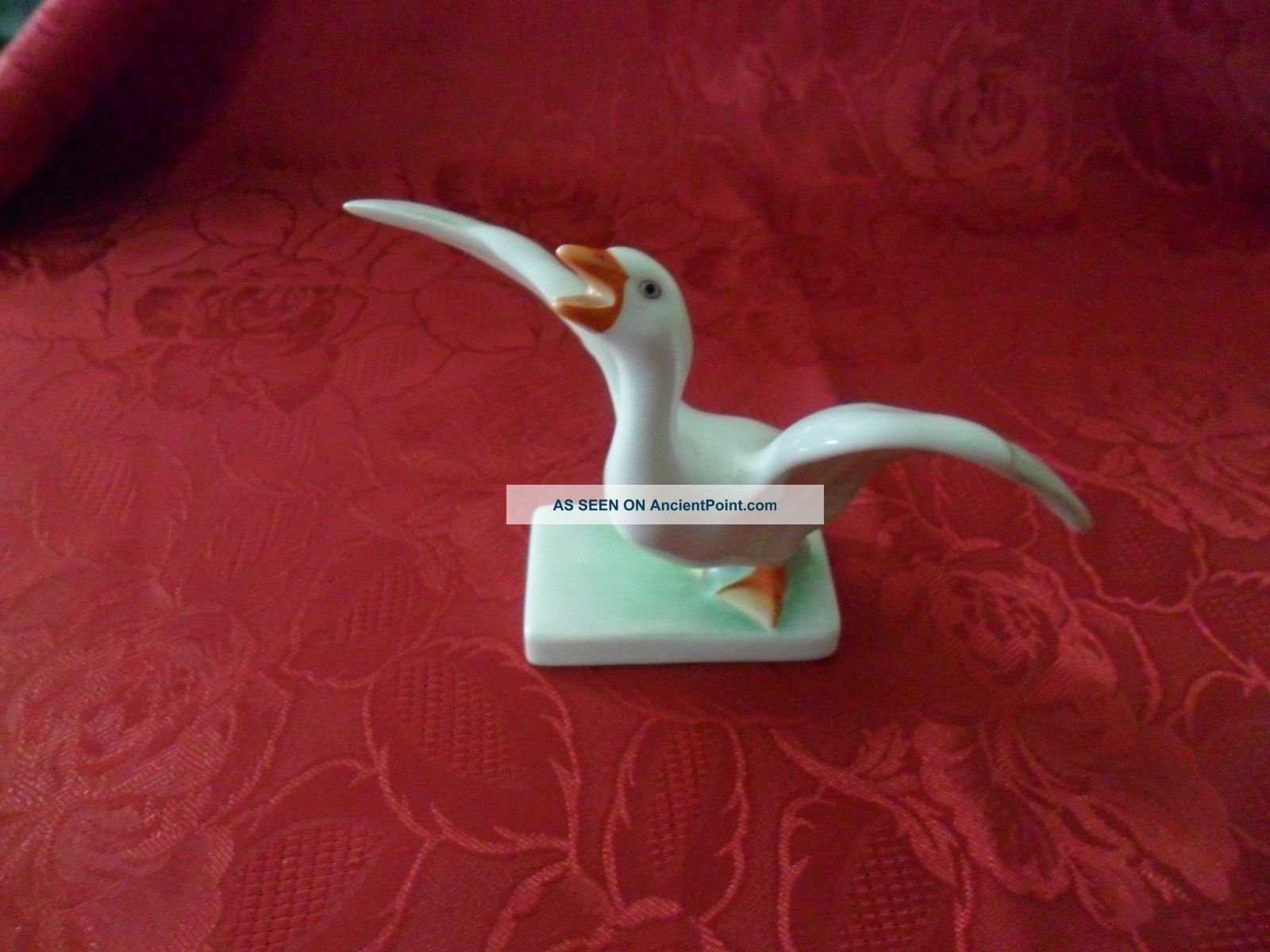 Herend Goose Figurine Porcelain Figurines photo