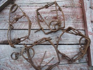 2 Rustic Traps For Wall Hangings Or Functioning Traps Cool Metal Traps photo
