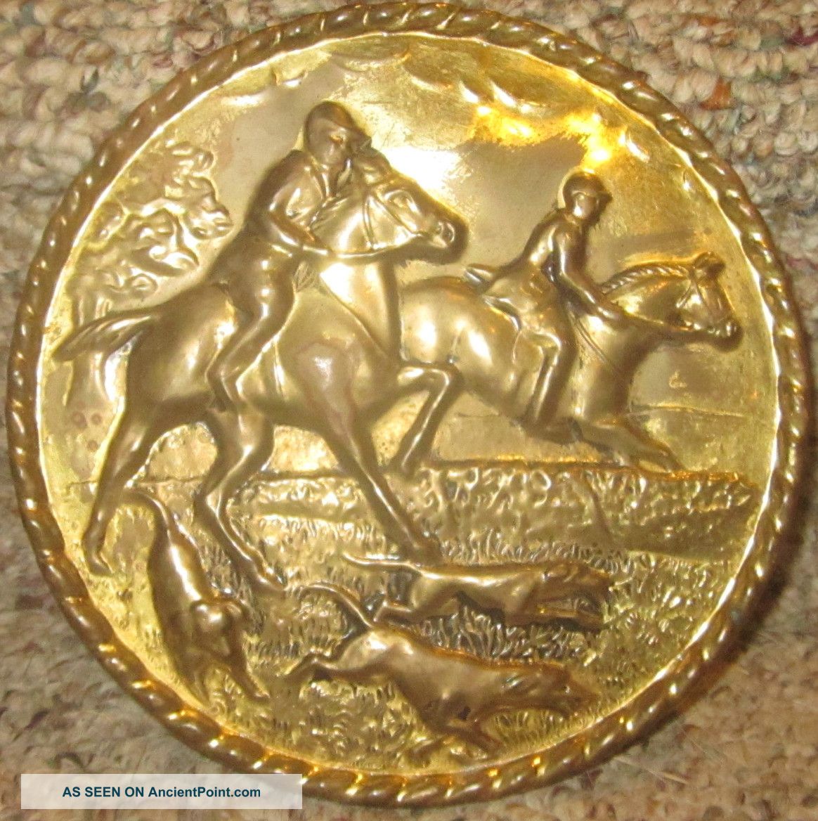 Fox Hunt Hunting Mediumsmall Brass Wall Hanging Plate 2 Metalware photo
