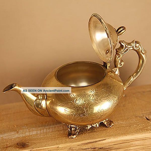 Antique Brass Kettle With Engraved Patterns