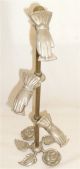 Antique Glove Or Handkerchief Stand / Holder With Gloved Hand Clasps - Estate Metalware photo 2