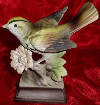 Antique Vintage Collectible Porcelain Chickadee Bird Figurine Wildlife Japan photo