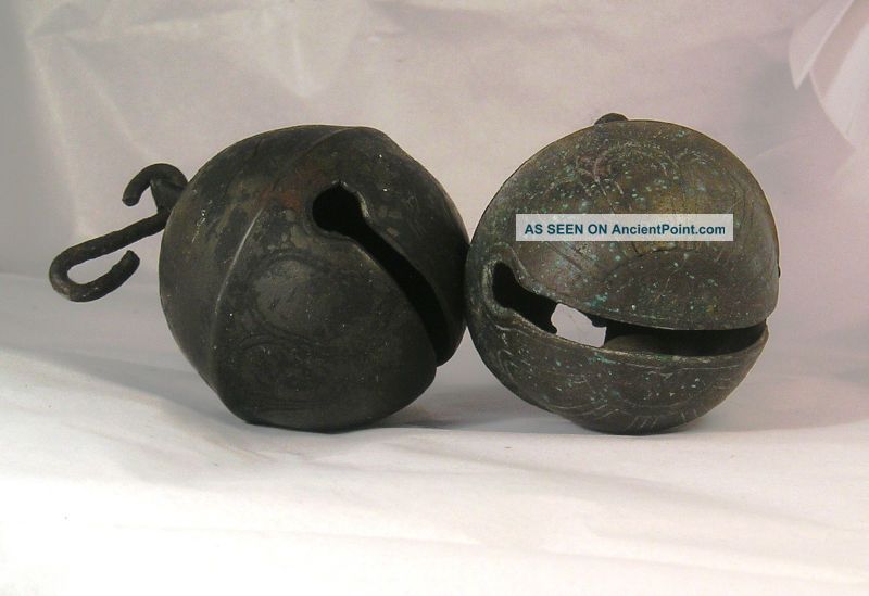 Two Antique Bronze Cowbells A2 Metalware photo