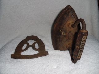Vintage Cast Iron Star 8 Geneva Sad Iron And Cast Iron Trivet photo