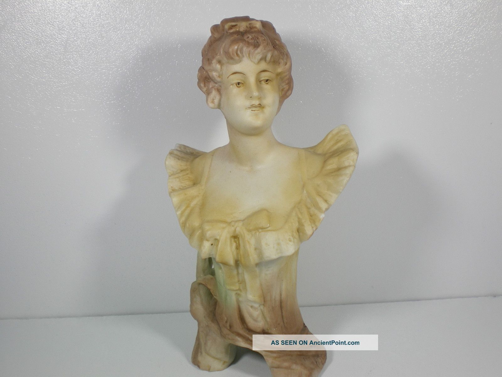 Antique Art Nouveau Fine Bisque Porcelain Bust Of Woman Figurines photo