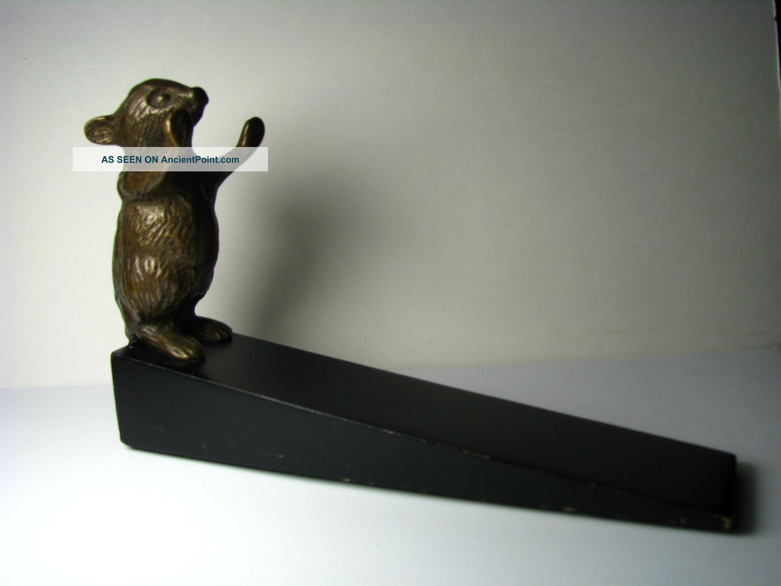 Brass Figurine Mouse Doorstop Brass & Wood Wedge/shimp Metalware photo