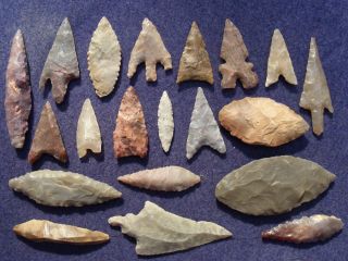 20 Very Good Sahara Neolithic Points And Tools photo