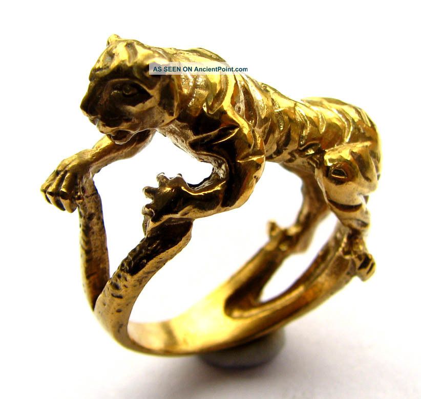 Extremely Fine Gold Gilt Late Georgian Finger Ring Esoteric Tiger Band European photo