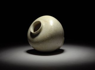 Hoi An Hoard 1400 ' S Shipwreck Salvaged Sunken Treasure Artifact Cream Vase photo