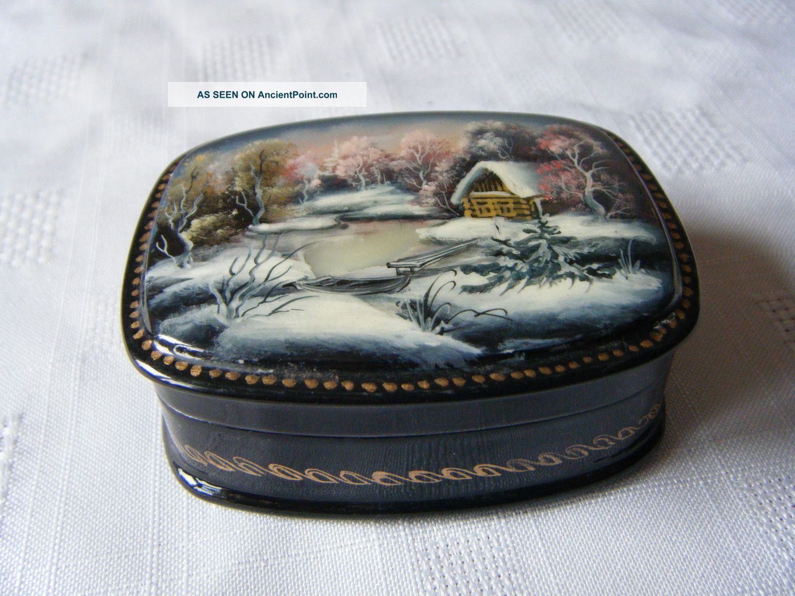 Russian Hand Painted Enammeled Box Mother Of Pearl Inlay Winter Log Cabin Scene Russian photo