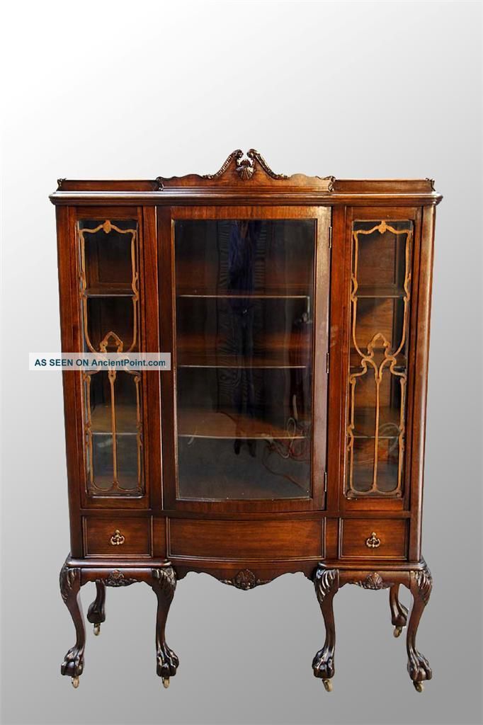 15811 Antique Chippendale Ball And Claw Walnut China Closet With Curved Glass 1900-1950 photo