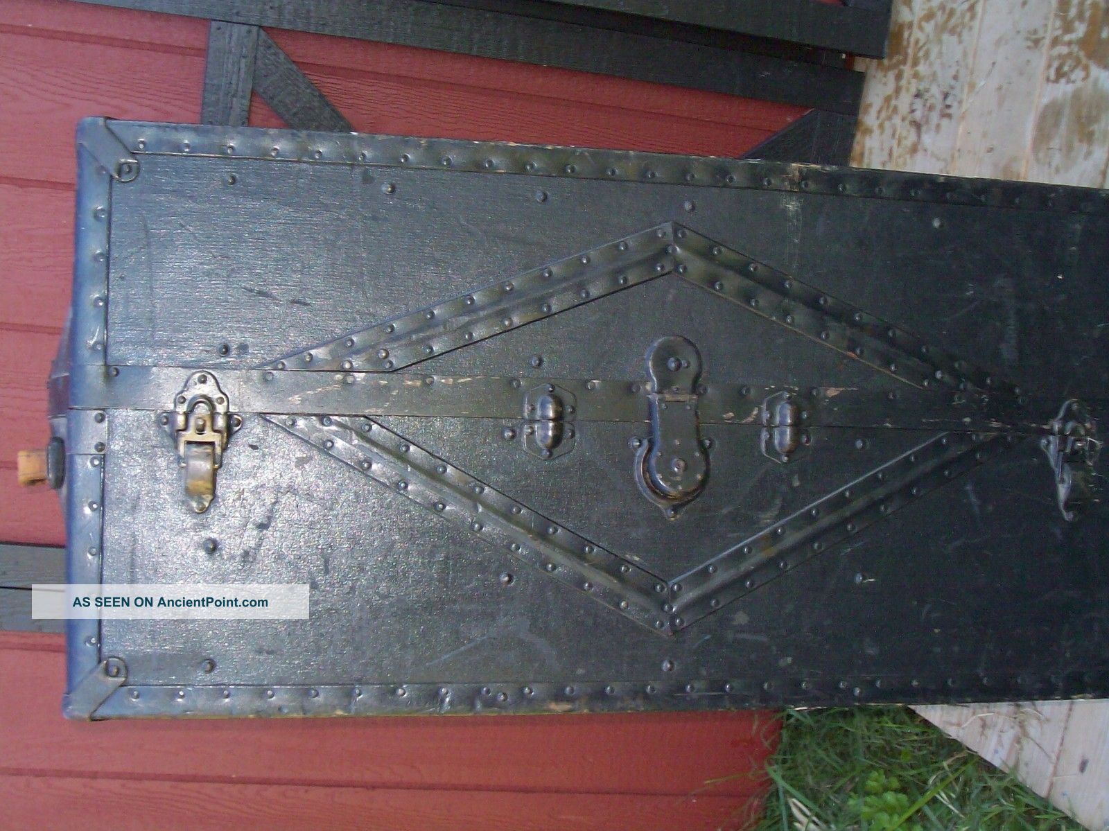 Antique Wardrobe Trunk Early 1900 ' S - Innovation 1900-1950 photo