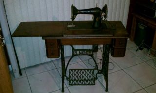 Vintage Singer Sewing Machine photo
