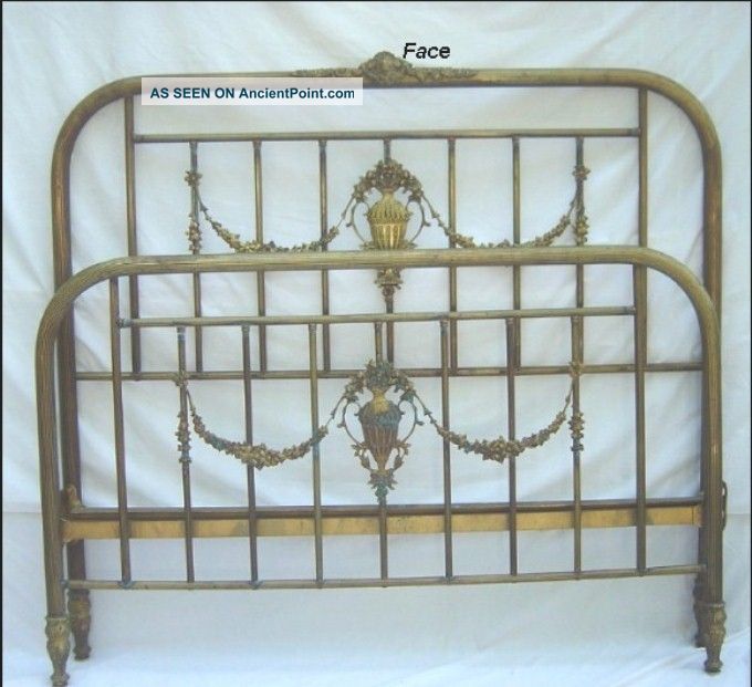 Fancy Antique Brass Bed - Portrait/flowers - Discount If Delivered Ct,  Ma,  Ri,  Me,  Ny 1900-1950 photo