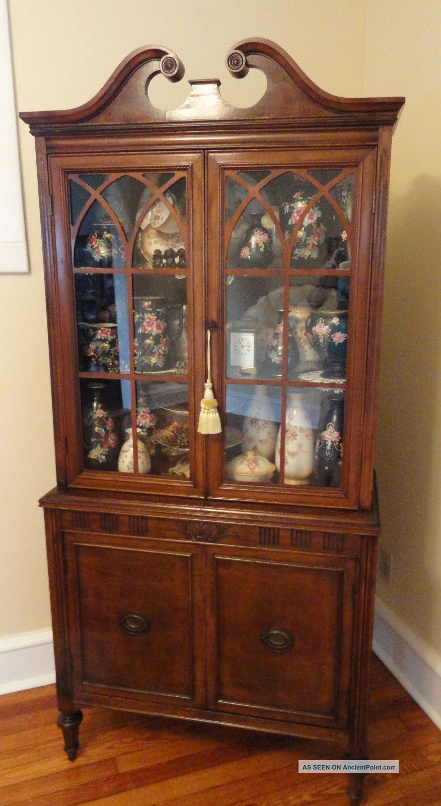 Antique 1930 ' S American Chippendale Style China Display Cabinet 1900-1950 photo
