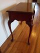 Mahogany Or Cherry Small Desk Or Writing Table Looks Like Thomasville Furniture Post-1950 photo 2