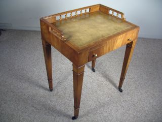 Vintage Weiman Heirloom Quality Regency Style End Table photo