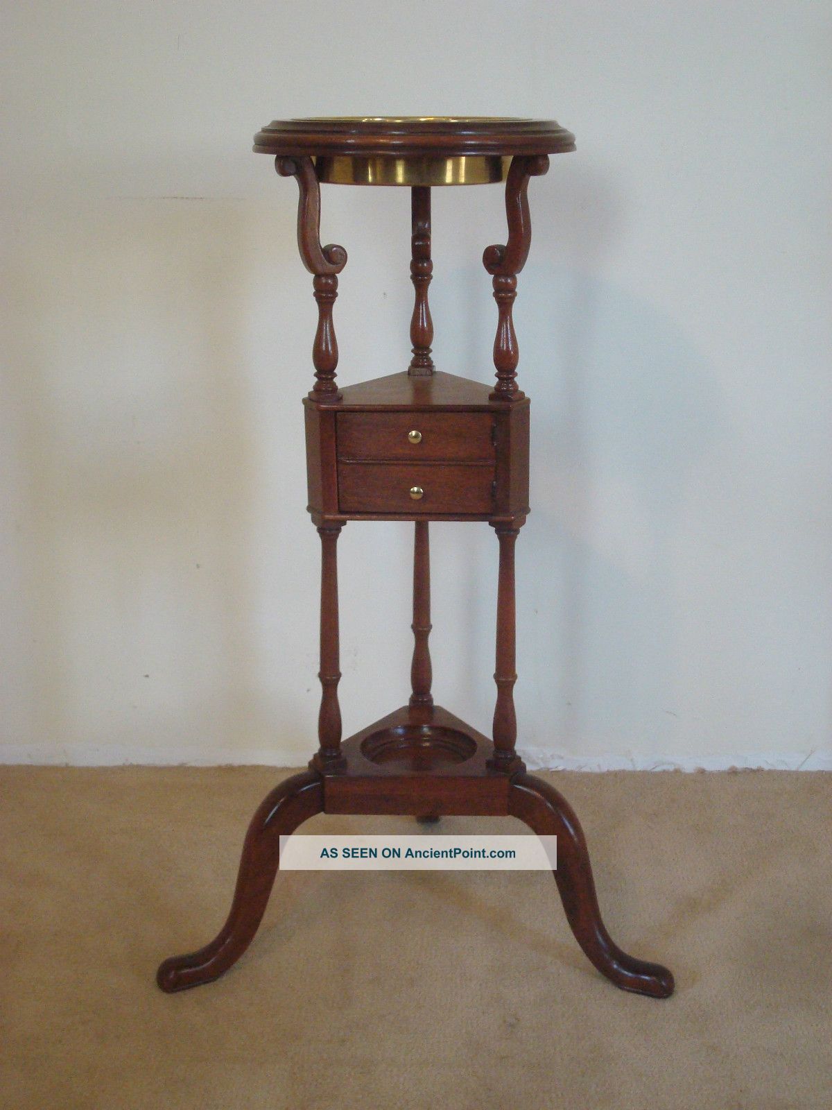 Baker Furniture Company Queen Anne Historic Charleston Mahogany Wig Stand Post-1950 photo